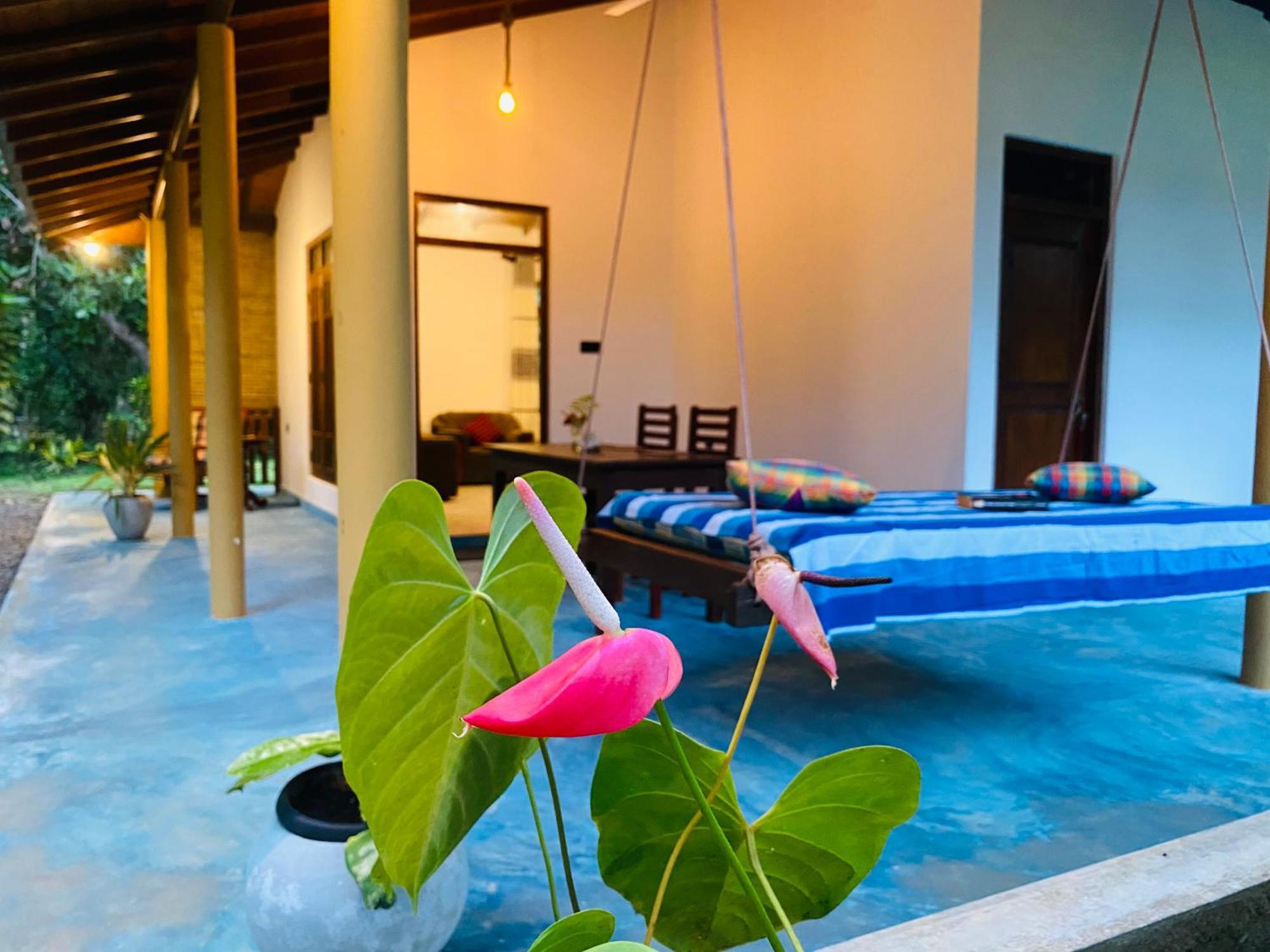 See Turtle Villa Tangalle Exterior foto